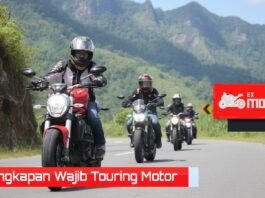 perlengkapan wajib touring motor